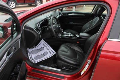 2014 Ford Fusion, $4995. Photo 12