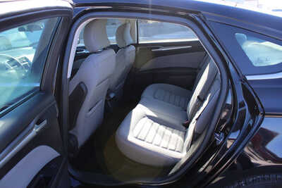 2016 Ford Fusion, $9995. Photo 9