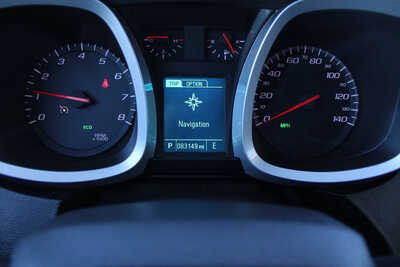 2017 Chevrolet Equinox, $11995. Photo 12