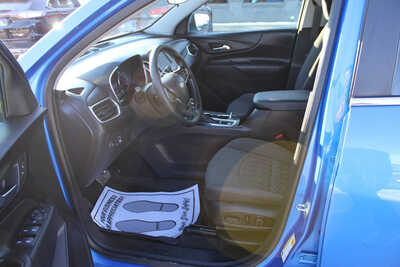2024 Chevrolet Equinox, $26995. Photo 12