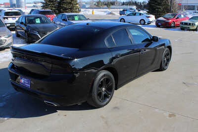 2019 Dodge Charger, $15995. Photo 5