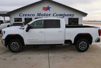 2024 GMC 2500 Crew Cab, $46995. Photo 8