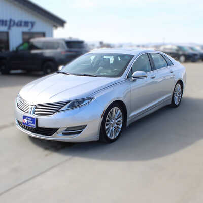2013 Lincoln MKZ, $7995. Photo 1