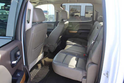 2018 Chevrolet 1500 Crew Cab, $26995. Photo 10