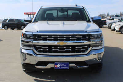 2018 Chevrolet 1500 Crew Cab, $26995. Photo 2