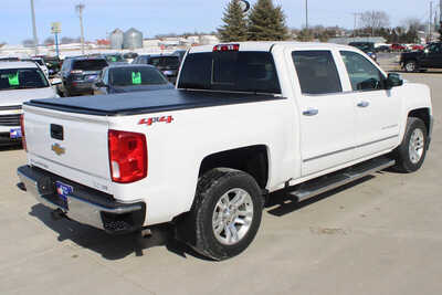 2018 Chevrolet 1500 Crew Cab, $26995. Photo 5