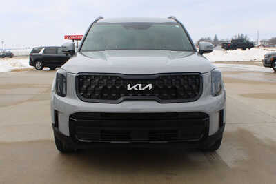 2024 Kia Telluride, $37995. Photo 2