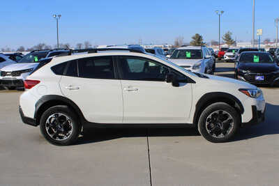 2022 Subaru Crosstrek, $20995. Photo 4