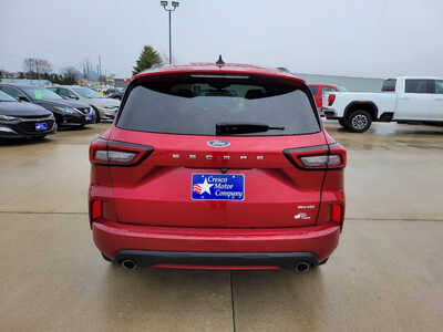 2024 Ford Escape, $23995. Photo 4
