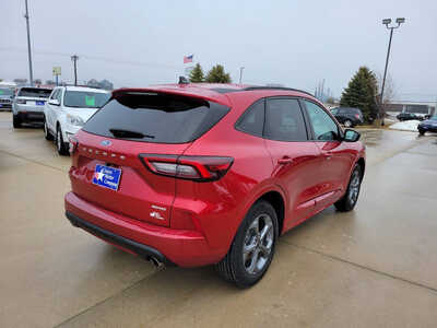 2024 Ford Escape, $23995. Photo 5