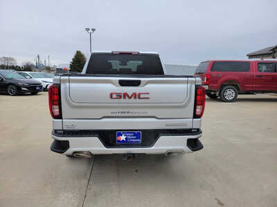 2022 GMC 1500 Crew Cab, $37995. Photo 5