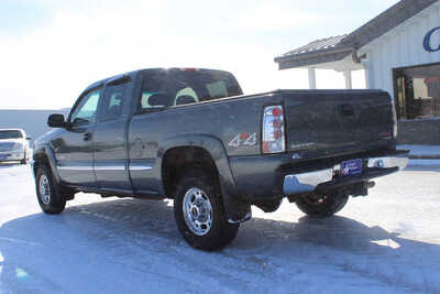 2000 GMC 2500 Ext Cab, $6500. Photo 7