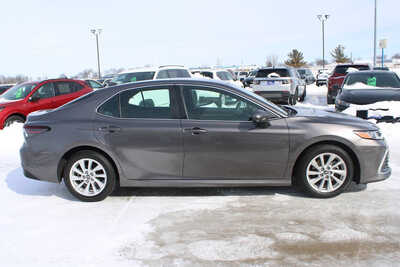 2023 Toyota Camry, $24995. Photo 4