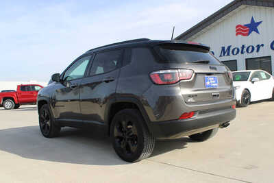 2018 Jeep Compass, $15995. Photo 7
