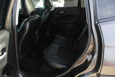 2018 Jeep Compass, $15995. Photo 9