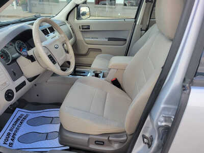 2012 Ford Escape, $5995. Photo 9