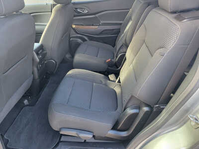 2023 GMC Acadia, $27995. Photo 11