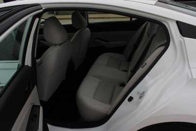2024 Nissan Altima, $19995. Photo 9