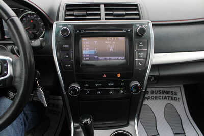 2017 Toyota Camry, $15995. Photo 12