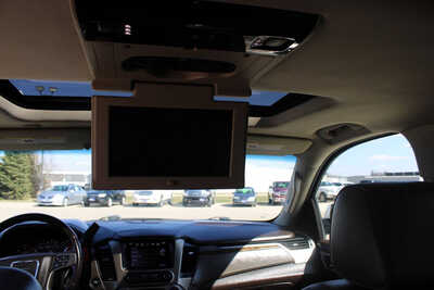 2016 GMC Yukon XL, $8995. Photo 12