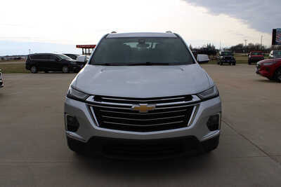 2022 Chevrolet Traverse, $27995. Photo 2