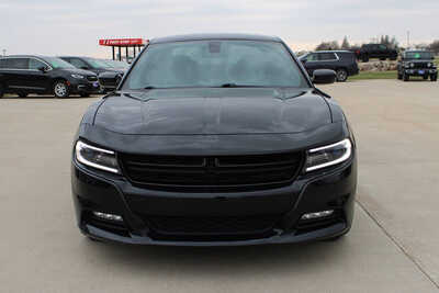 2018 Dodge Charger, $19995. Photo 2