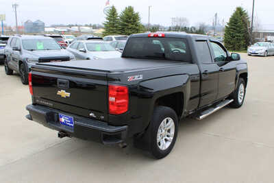 2017 Chevrolet 1500 Ext Cab, $17995. Photo 5