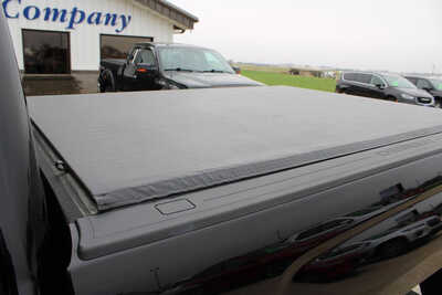 2017 Chevrolet 1500 Ext Cab, $17995. Photo 9