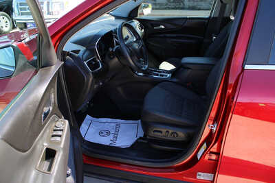 2024 Chevrolet Equinox, $27995. Photo 11