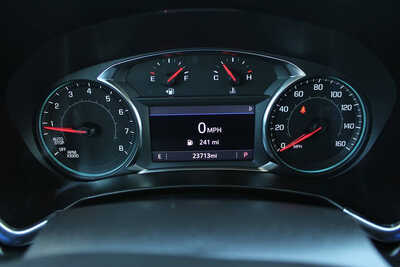 2024 Chevrolet Equinox, $27995. Photo 12