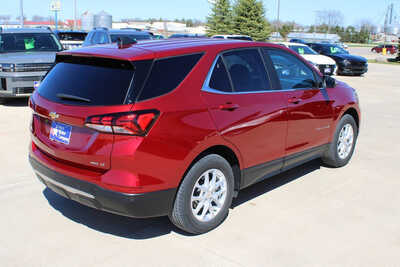 2024 Chevrolet Equinox, $27995. Photo 5