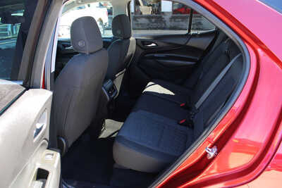 2024 Chevrolet Equinox, $27995. Photo 9