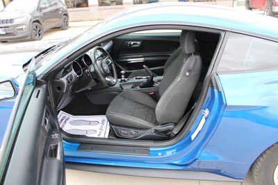 2017 Ford Mustang, $19995. Photo 9