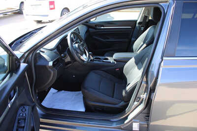 2022 Nissan Altima, $19995. Photo 11