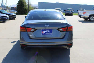 2022 Nissan Altima, $19995. Photo 6