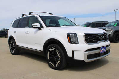 2025 Kia Telluride, $38995. Photo 3