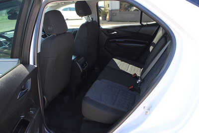2024 Chevrolet Equinox, $26995. Photo 9