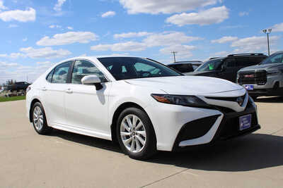 2024 Toyota Camry, $28995. Photo 3
