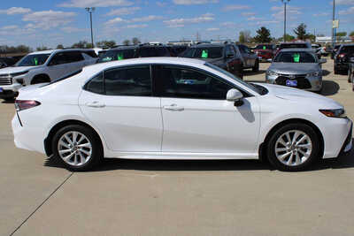 2024 Toyota Camry, $28995. Photo 4