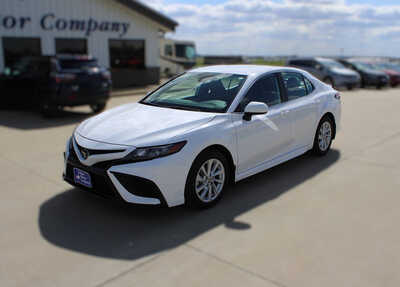 2024 Toyota Camry, $28995. Photo 1