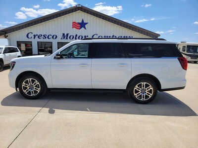 2025 Ford Expedition Max, $58995. Photo 2