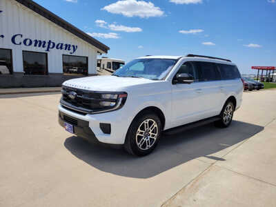 2025 Ford Expedition Max, $58995. Photo 1