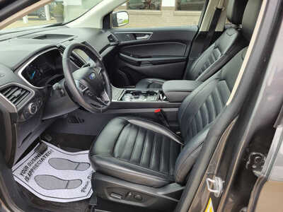 2020 Ford Edge, $19995. Photo 9