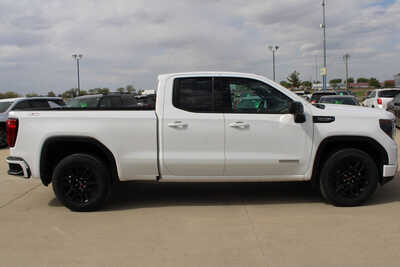 2024 GMC 1500 Ext Cab, $42995. Photo 4