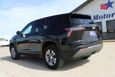 2025 Chevrolet Equinox, $28995. Photo 7