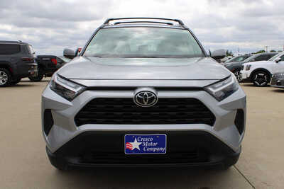 2024 Toyota RAV4, $30995. Photo 2