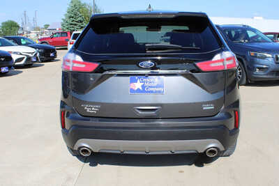 2020 Ford Edge, $18995. Photo 6