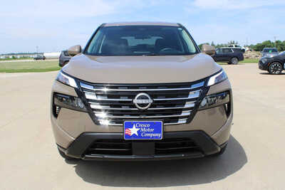 2025 Nissan Rogue, $27995. Photo 2