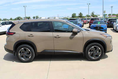 2025 Nissan Rogue, $27995. Photo 4