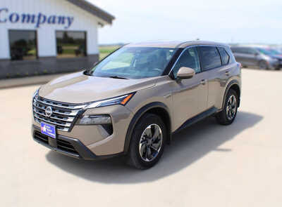 2025 Nissan Rogue, $27995. Photo 1